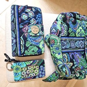 VERA BRADLEY EUC SMALL BACKPACK, MATCHING WALLET,AND ZIPPERED ID CASE